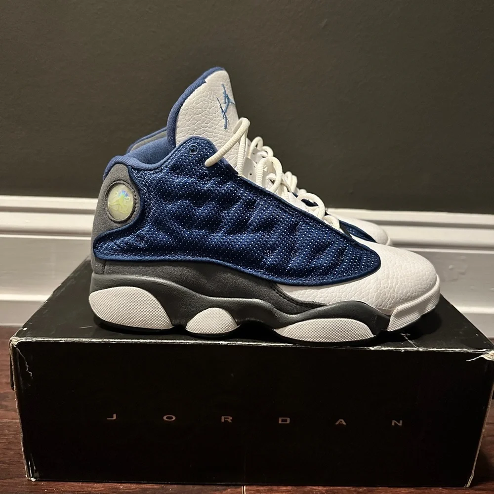 Jordan Retro 13 | Kids SZ 2.5 | French Blue/University Blue-Flint Grey-White - Picture 1 of 6